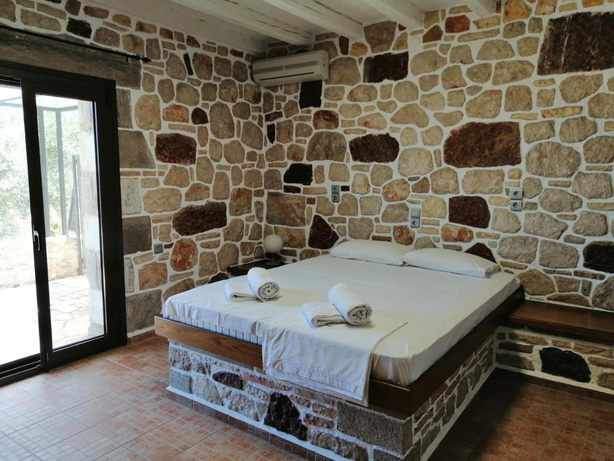 דירות Epidaurus Athina Ecofarm מראה חיצוני תמונה